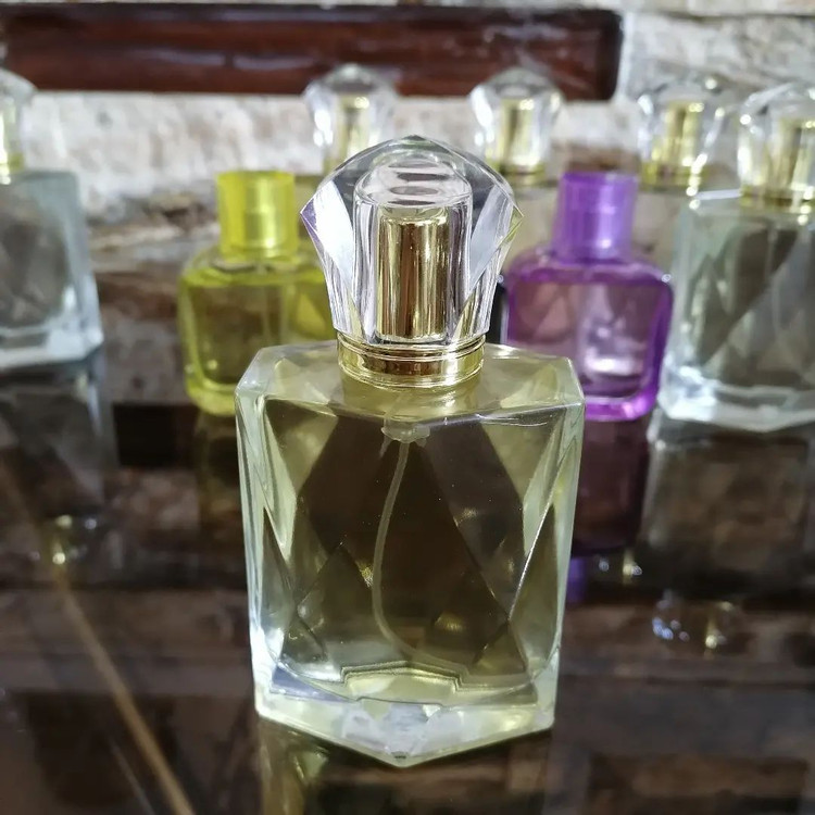 عطر ادکلن شیک /چیک هررا، اسانس 100 میل