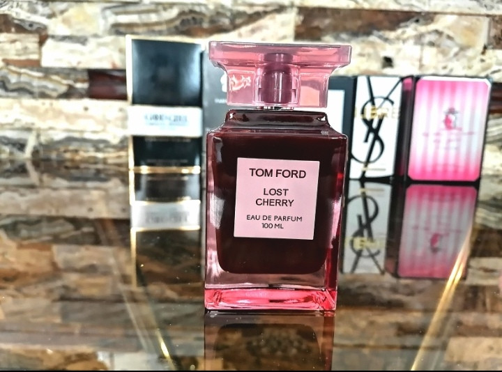 عطر ادکلن تامفورد لاست چری هارد باکس، مَستر کوالیتی بشرط استعلام بارکد جعبه/ Tomford lost cherry