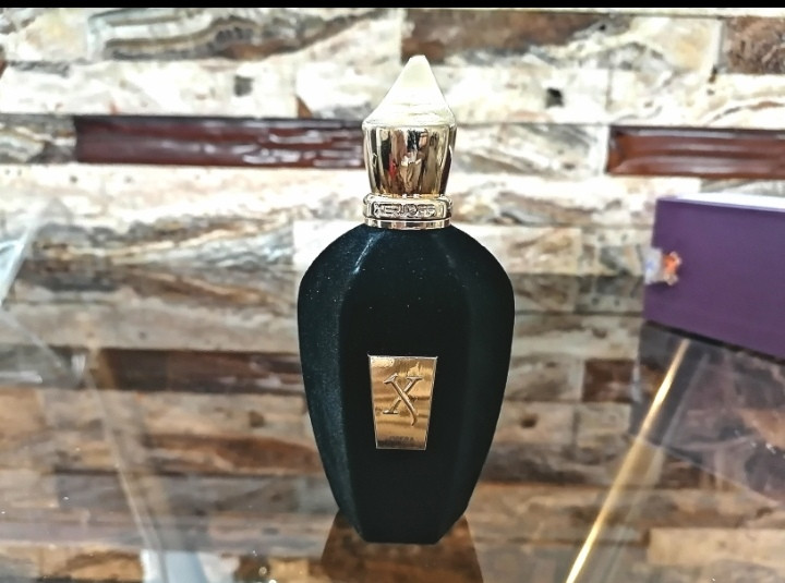 عطر ادکلن مردانه زنانه زرجف اوپرا هاردباکس 100 میل، مَستر کوالیتی سفارش اروپا بشرط استعلام بارکد / xerjoff oprea