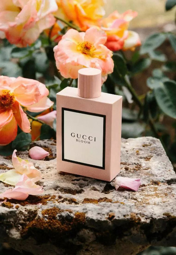 عطر ادکلن زنانه گوچی بلوم حجم 100 میل مَستر کوالیتی سفارش اروپا بشرط استعلام بارکد،Gucci BLOOM