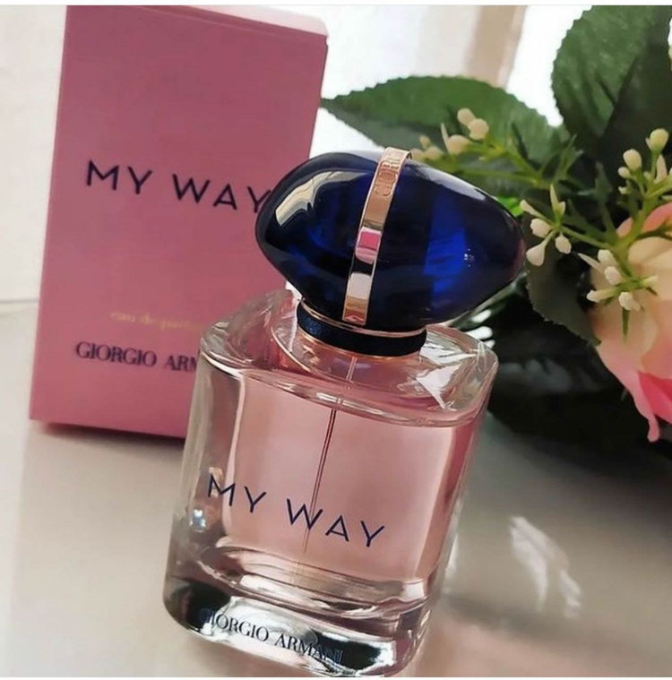 عطر ادکلن زنانه مای وی 100 میل، MY WAY، مَسترکوالیتی سفارش اروپا بشرط استعلام بارکد