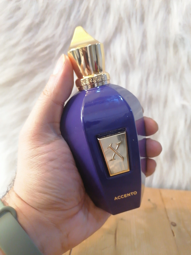 عطر ادکلن هاردباکس زرجف/زرژف اکسنتو هاردباکس، مَستر کوالیتی سفارش اروپا بشرط استعلام بارکد /Xerjoff Accento