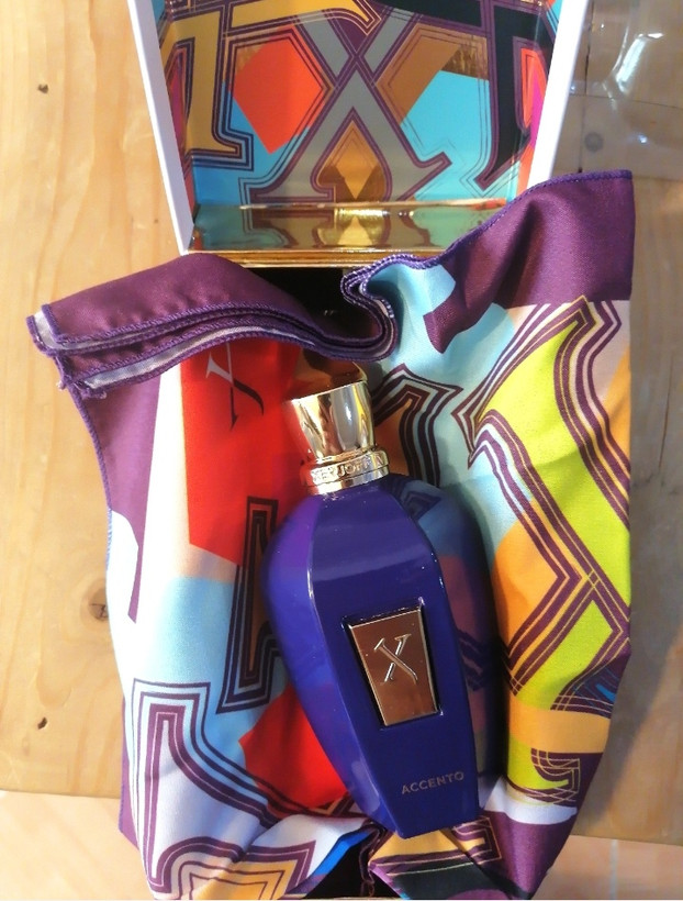 عطر ادکلن هاردباکس زرجف/زرژف اکسنتو هاردباکس، مَستر کوالیتی سفارش اروپا بشرط استعلام بارکد /Xerjoff Accento