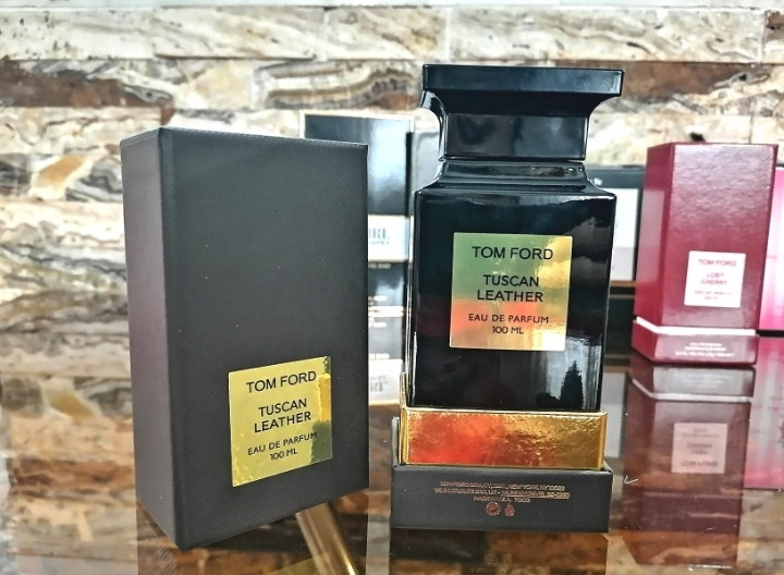 عطر ادکلن مردانه توسکان لدر هارد باکس 100 میل، مَسترکوالیتی سفارش اروپا بشرط استعلام بارکد ، TUSCAN LEATHER