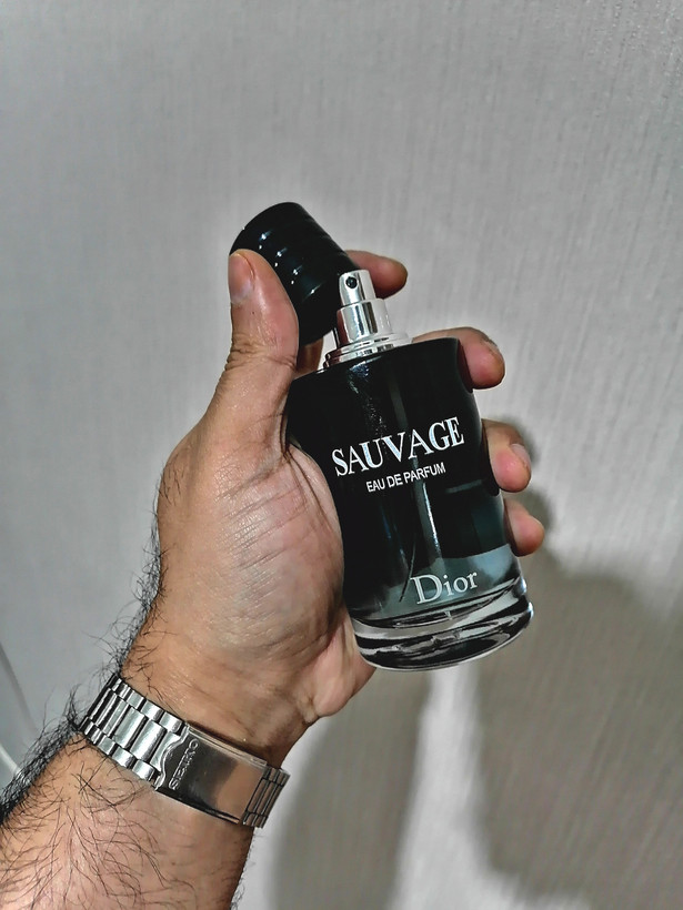 عطر ادکلن مردانه زنانه ساواژ / ساواج 100 میل "تقویت شده، قویتر از کار اورجینال، مَسترکوالیتی سفارش اروپا بشرط استعلام بارکد ، sauvage "