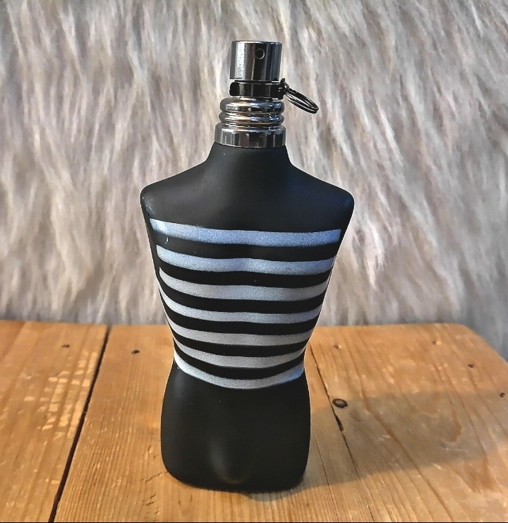 عطر ادکلن مردانه له میل این د نیوی 125 میل، مَسترکوالیتی سفارش اروپا بشرط استعلام بارکد ، Le male in the navy
