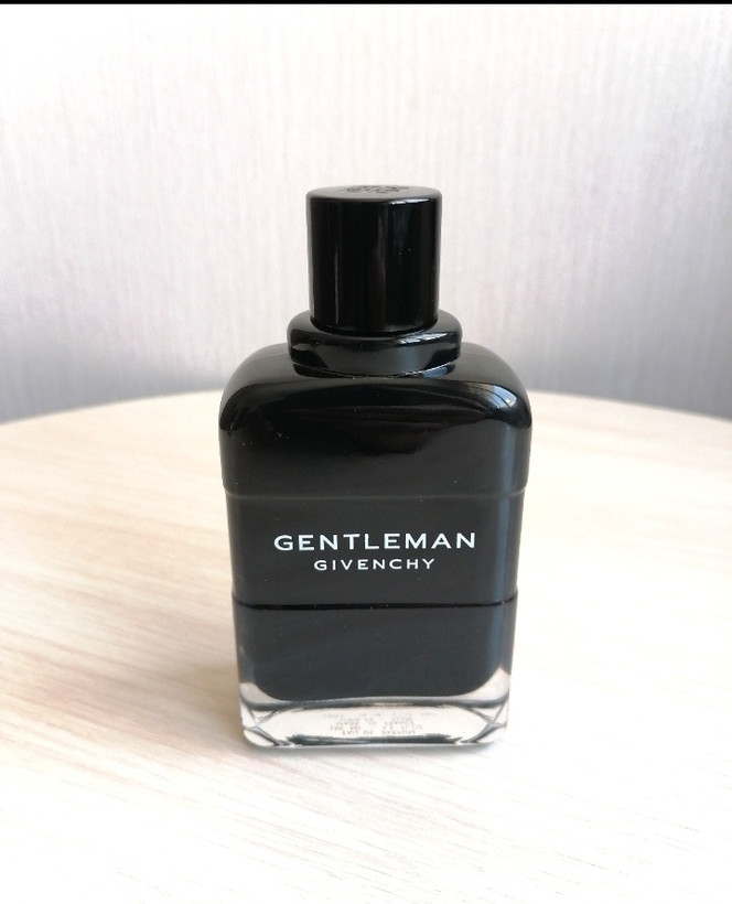 عطر ادکلن مردانه جیونچی / جیوانچی جنتلمن، مَستر کوالیتی سفارش اروپا بشرط استعلام بارکد، Givenchy gentelman