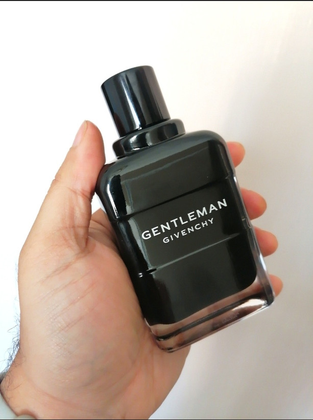عطر ادکلن مردانه جنتلمن، مَسترکوالیتی سفارش اروپا بشرط استعلام بارکد، GENTEMAN