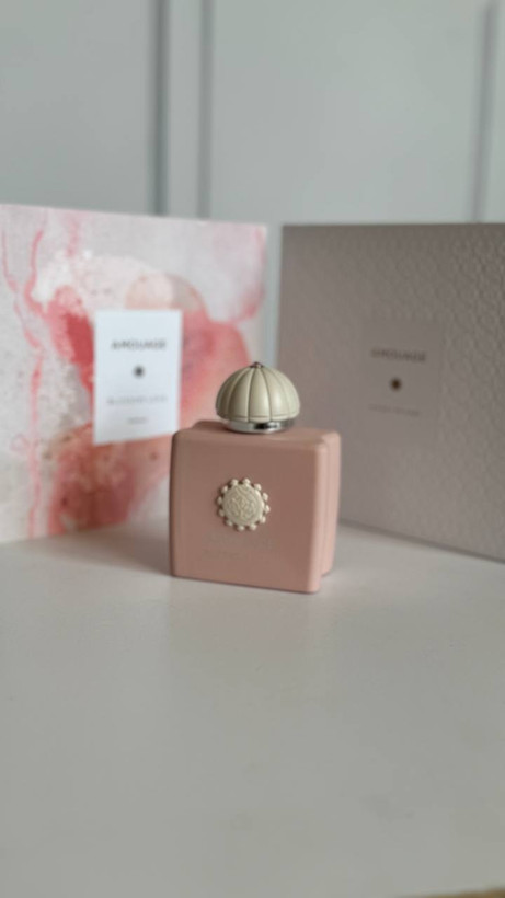 عطر ادکلن زنانه بلوسوم لاو / بلاسوم لاو 100 میل، مَسترکوالیتی سفارش اروپا بشرط استعلام بارکد، Blossom Love
