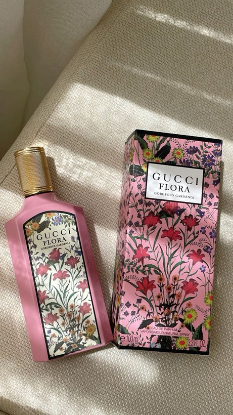 عطر ادکلن زنانه فلورا گورجس گاردنیا 100 میل، مَسترکوالیتی سفارش اروپا بشرط استعلام بارکد و بچ کد، folra gorgeous gardenia