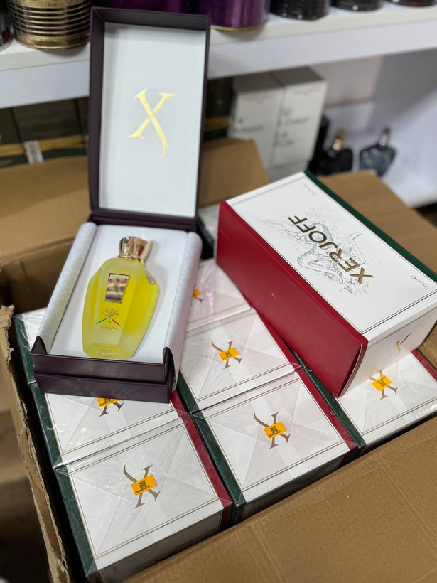 عطر ادکلن زرجف/زرژف ناکسوس هاردباکس بالاترین کیفیت موجود، مَستر کوالیتی سفارش اروپا ناکسوس بشرط استعلام بارکد / xerjoff naxos