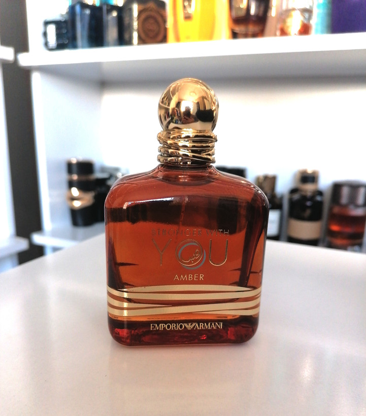 عطر ادکلن استرانگر ویت یو اَمبر 100 میل، مَسترکوالیتی سفارش اروپا بشرط استعلام بارکد، YOU AMBER