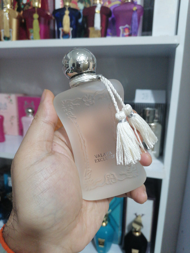 عطر ادکلن زنانه والایا اکسکلوسیف 75 میل، هاردباکس، مَستر کوالیتی سفارش اروپا بشرط استعلام بارکد، VALAYA EXCLUSIVE