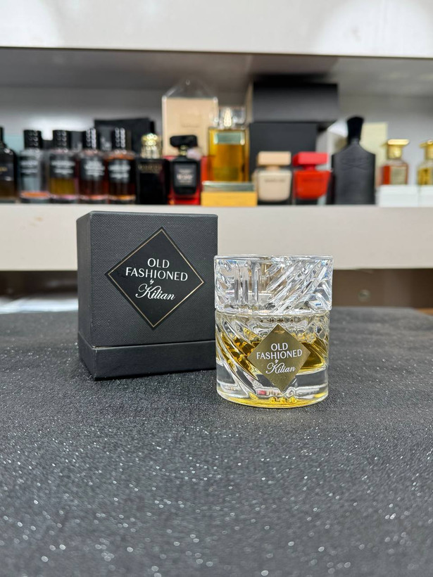عطر ادکلن یونیسکس اولد فَشن حجم 50 میل، مَستر کوالیتی سفارش اروپا، OLD FASHIOND