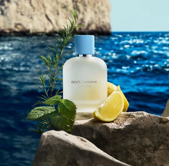 عطر ادکلن مردانه لایت بلو پور هوم ، 125 میل، مَسترکوالیتی سفارش اروپا بشرط استعلام بارکد، LIGHT BLUE
