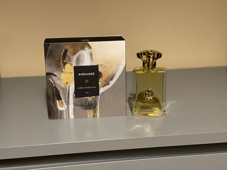 عطر ادکلن مردانه جوبیلیشن معمولی xxv حجم 100 میل، مَسترکوالیتی سفارش اروپا بشرط استعلام بارکد، jubilation